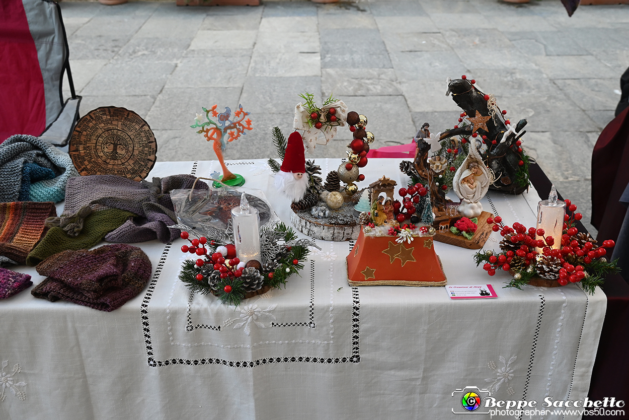 VBS_0211 - Mercatino dell'Antiquariato e dell'Hobbismo - Dicembre 2024.jpg